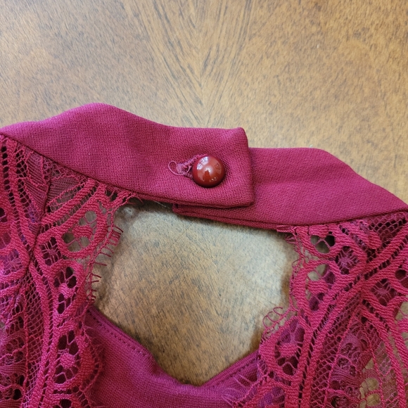 Lulus size small top - Picture 7 of 13